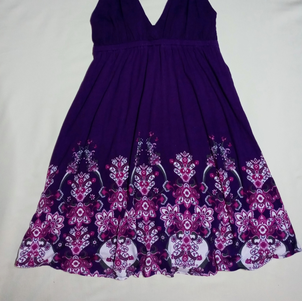 Dress - Picture 3 of 4